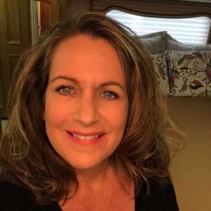 Meet your Posher, Malissa